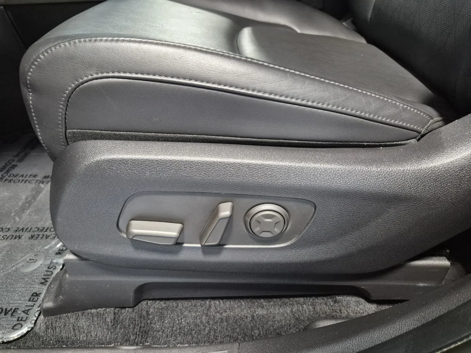 Kia Carnival photo 24