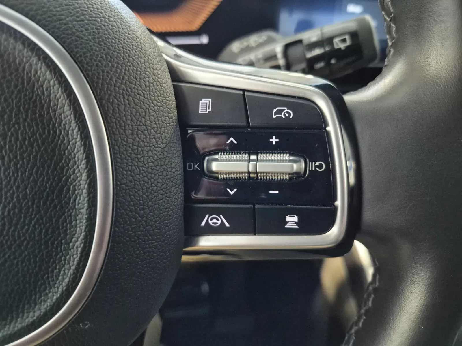 Kia Carnival photo 28