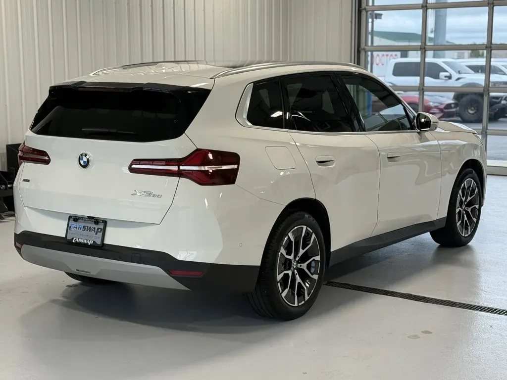 BMW X3 photo 3