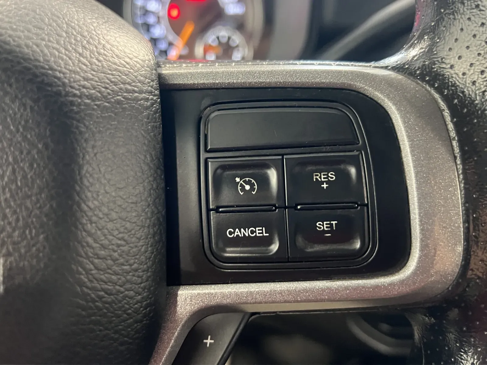 Ram 2500 photo 12
