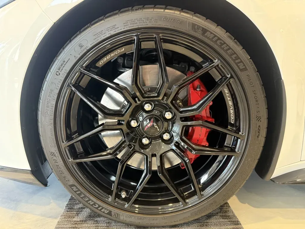 Chevrolet Corvette photo 44