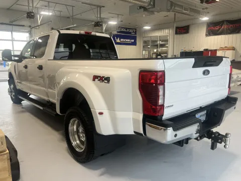 More photos of 2020 Ford F-350SD XLT at CarSwap, SD