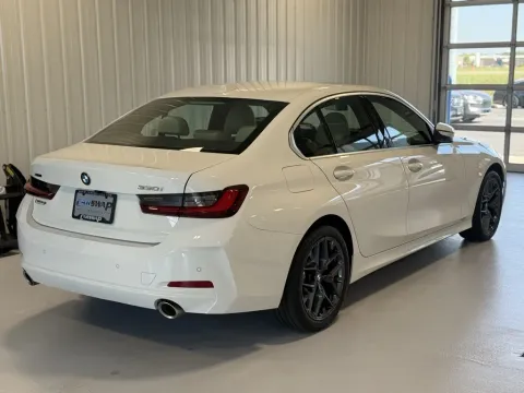 Another view of 2026 BMW 3 Series 330i xDrive for sale in Tea, SD at CarSwap