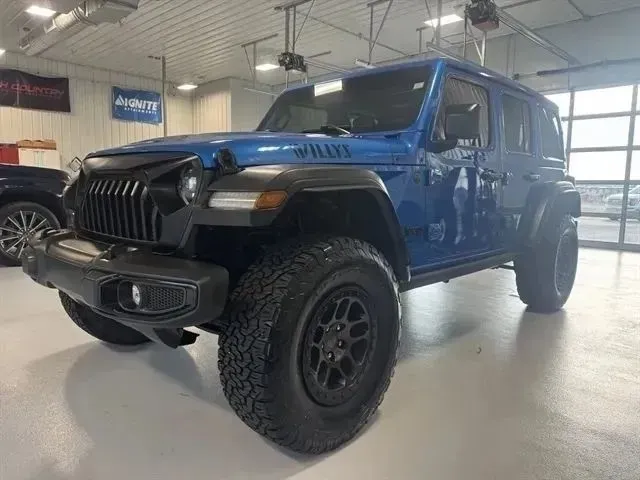 Jeep Wrangler photo 6