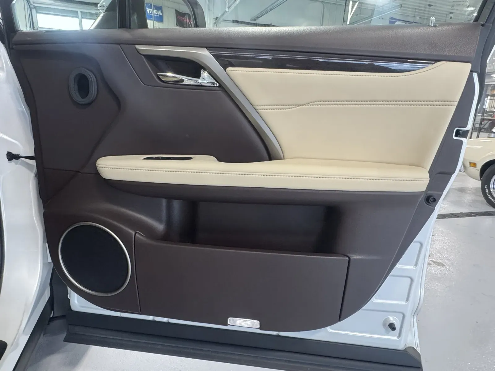 Lexus RX photo 21