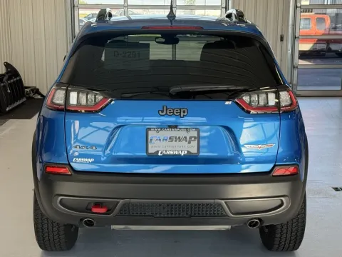 More photos of 2022 Jeep Cherokee Trailhawk at CarSwap, SD