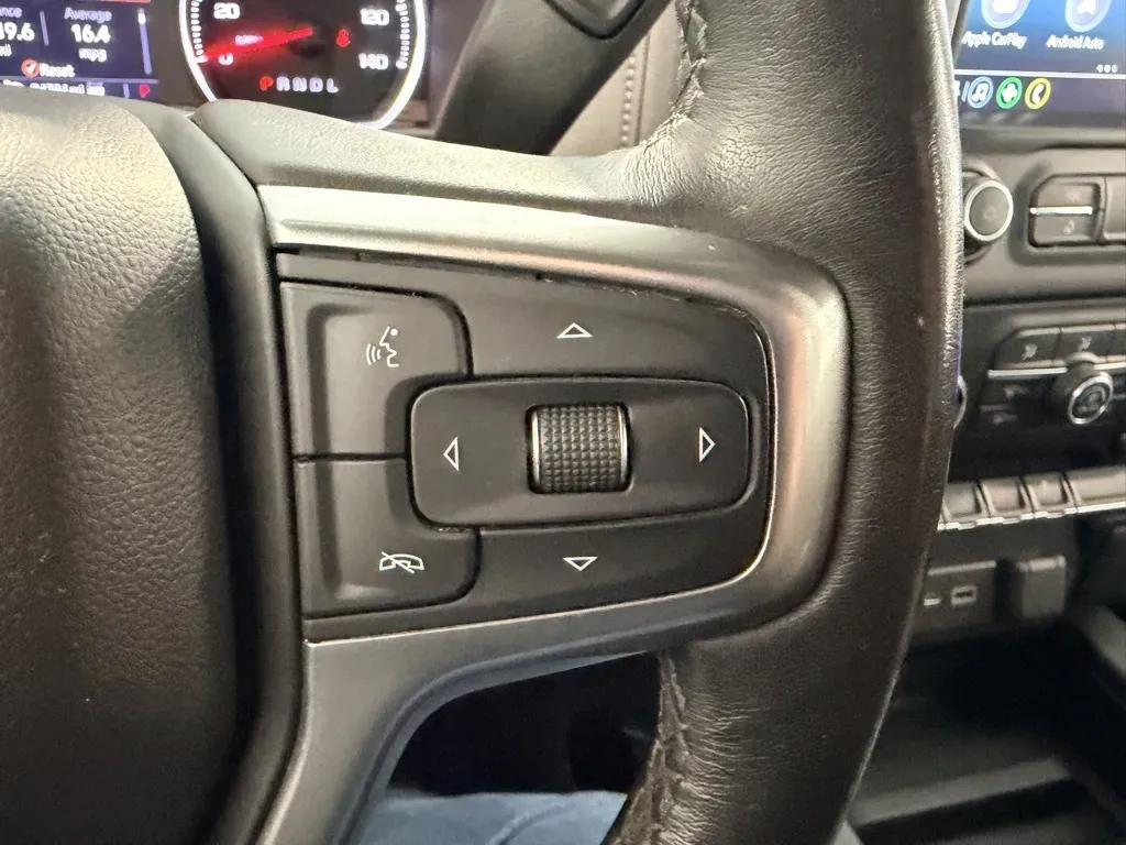 Chevrolet Silverado photo 35