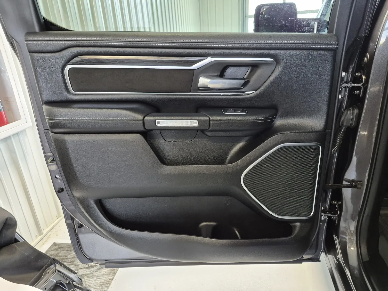 Ram 1500 photo 12
