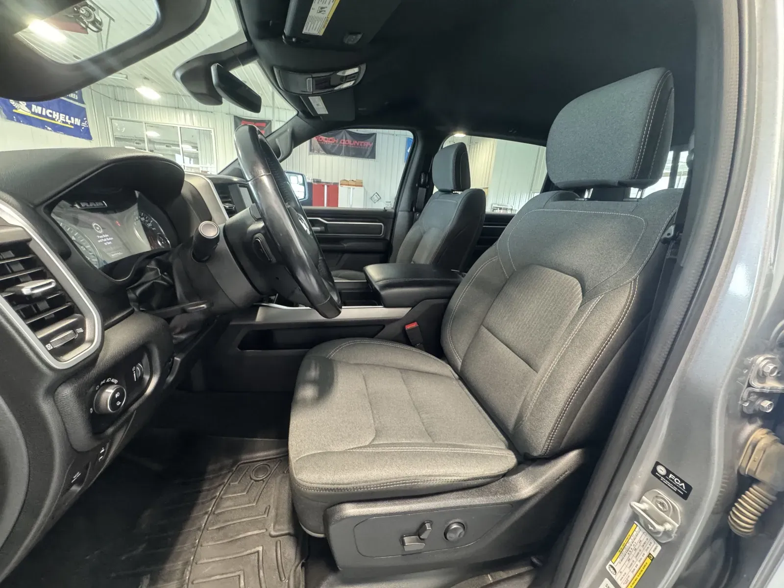 Ram 1500 photo 10
