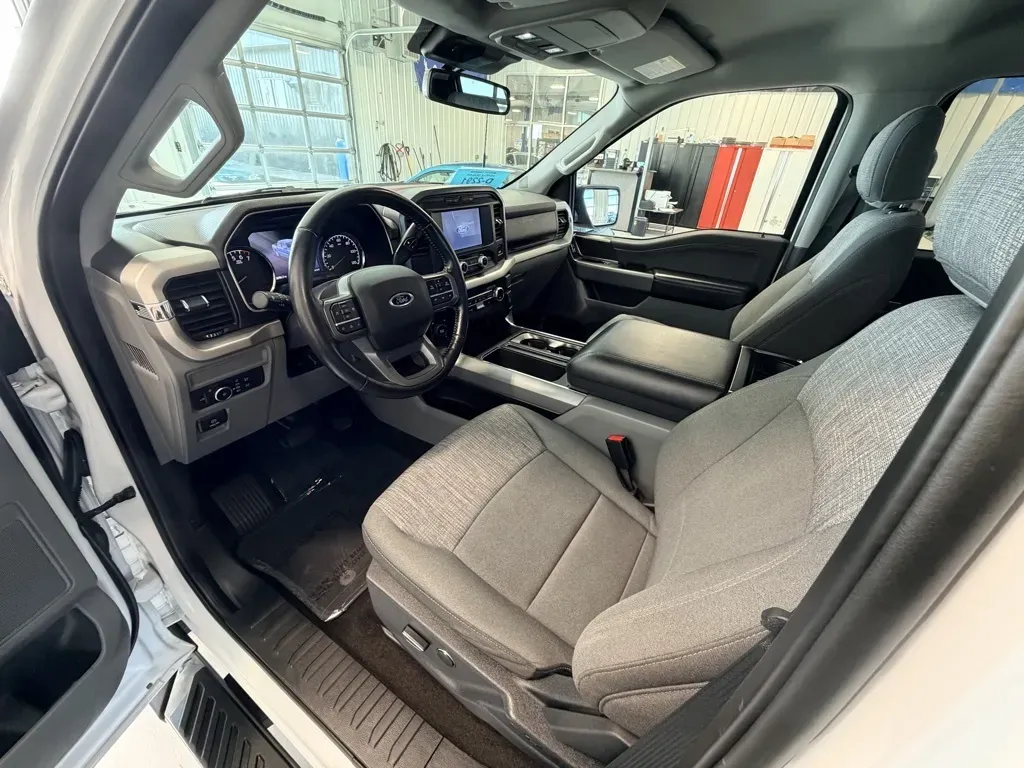 Ford F-150 photo 11