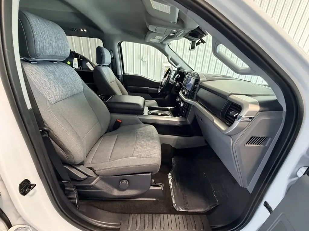 Ford F-150 photo 25