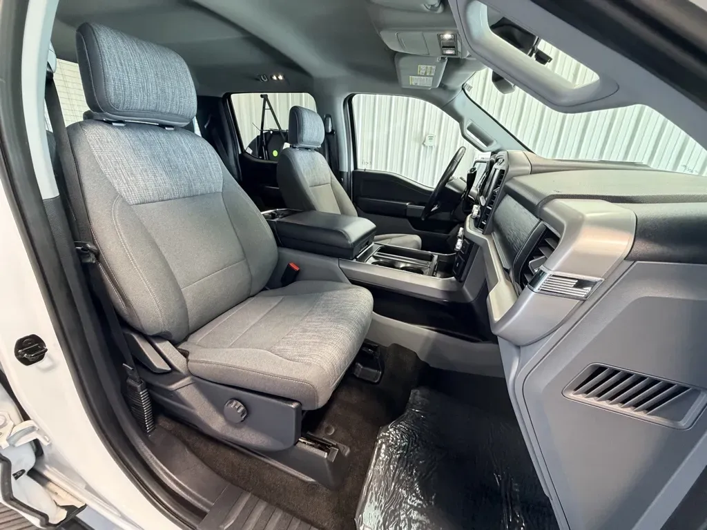 Ford F-150 photo 26