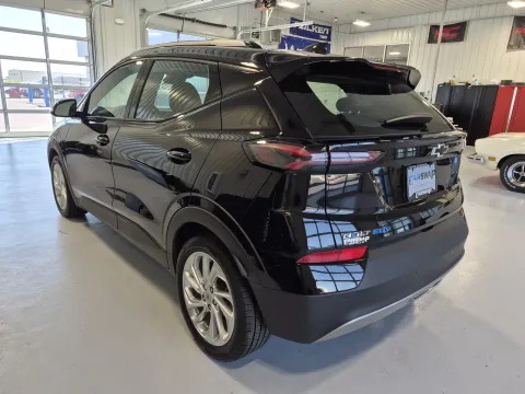 More photos of 2023 Chevrolet Bolt EUV LT at CarSwap, SD
