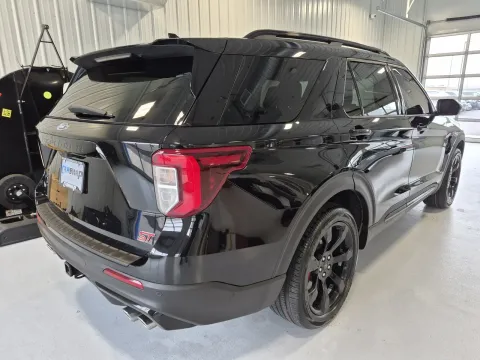 Another view of 2020 Ford Explorer ST for sale in Tea, SD at CarSwap