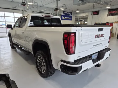 More photos of 2020 GMC Sierra 1500 AT4 at CarSwap, SD
