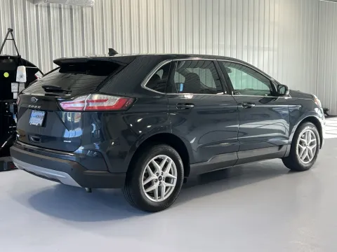 Another view of 2022 Ford Edge SEL for sale in Tea, SD at CarSwap