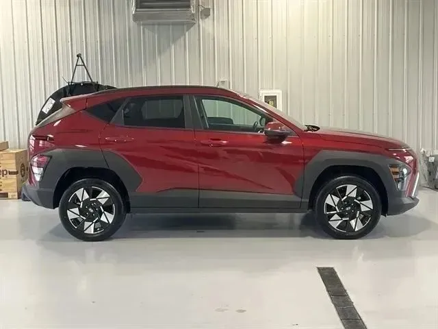 Hyundai Kona photo 2