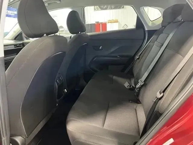 Hyundai Kona photo 16