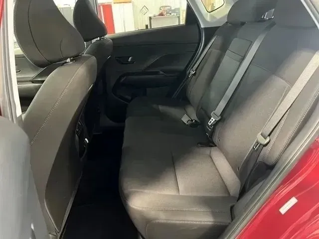 Hyundai Kona photo 17