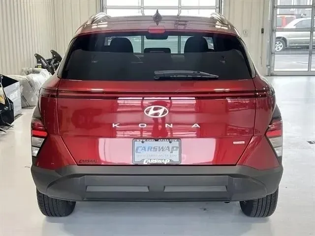 Hyundai Kona photo 4
