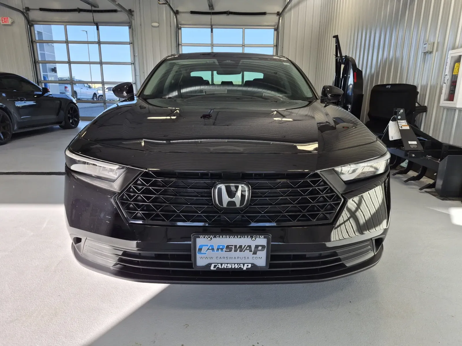 Honda Accord photo 7