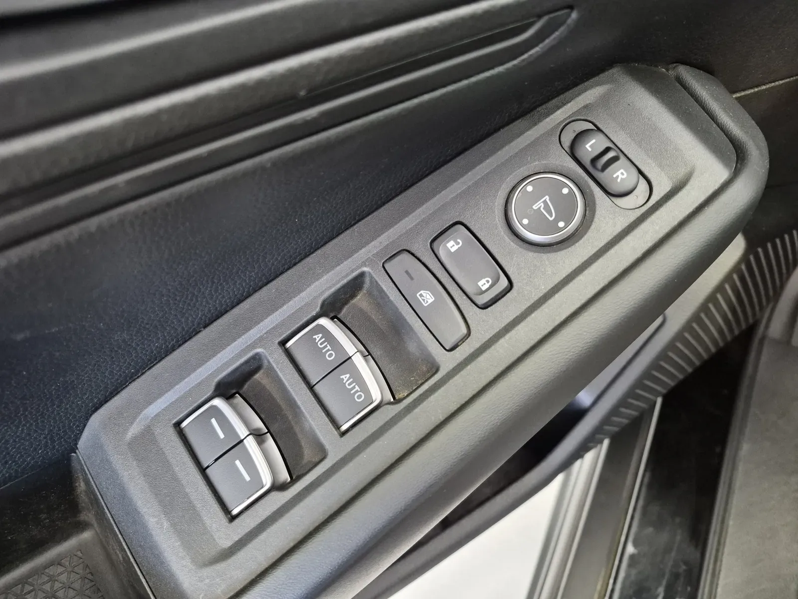 Honda Accord photo 21