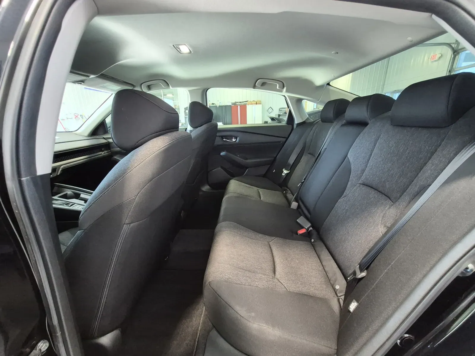 Honda Accord photo 25