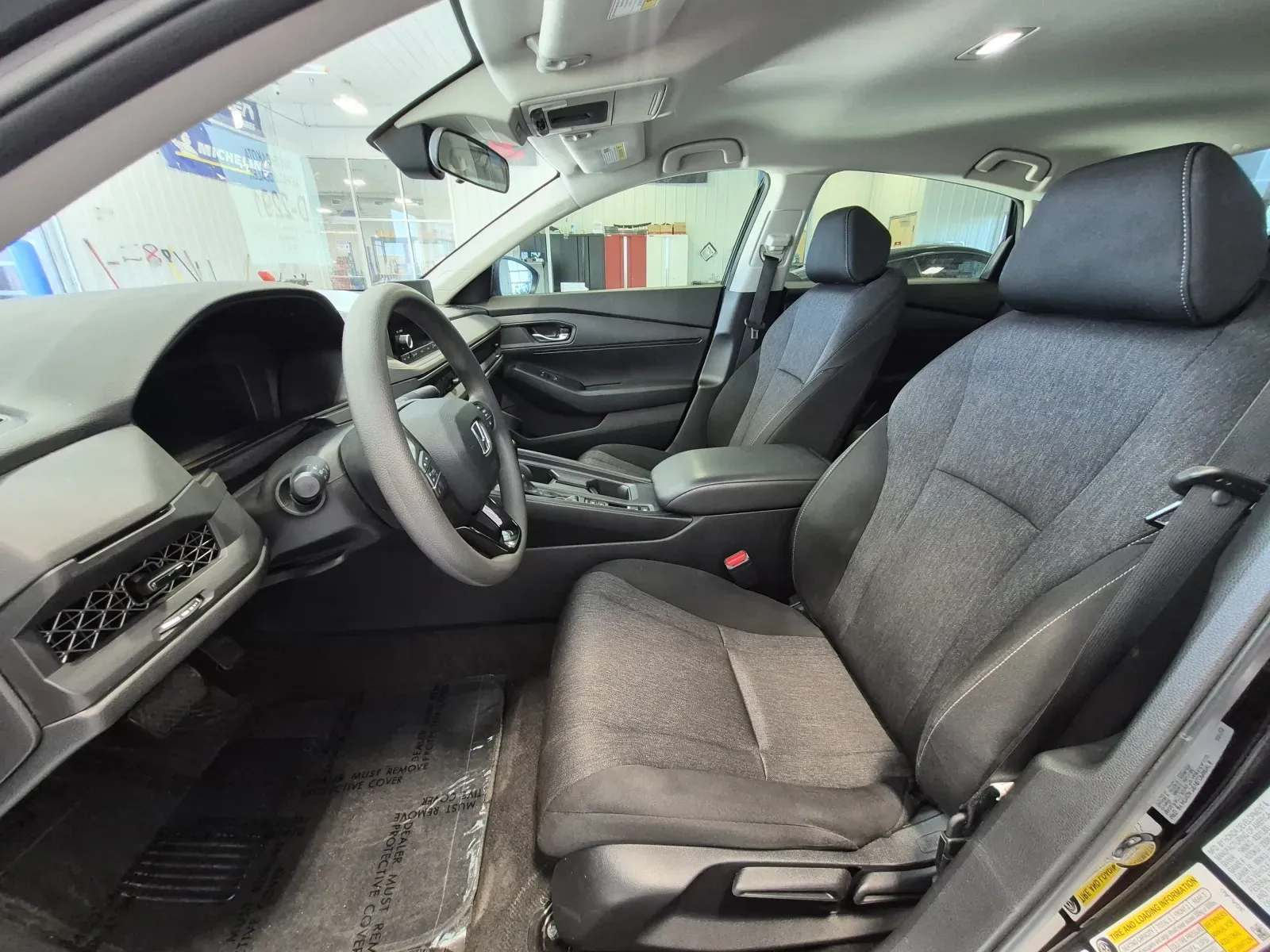 Honda Accord photo 23