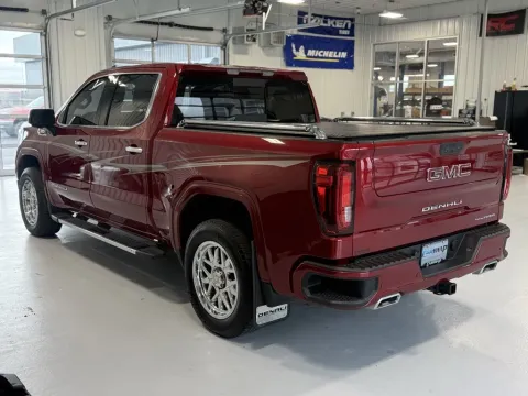 More photos of 2021 GMC Sierra 1500 Denali at CarSwap, SD