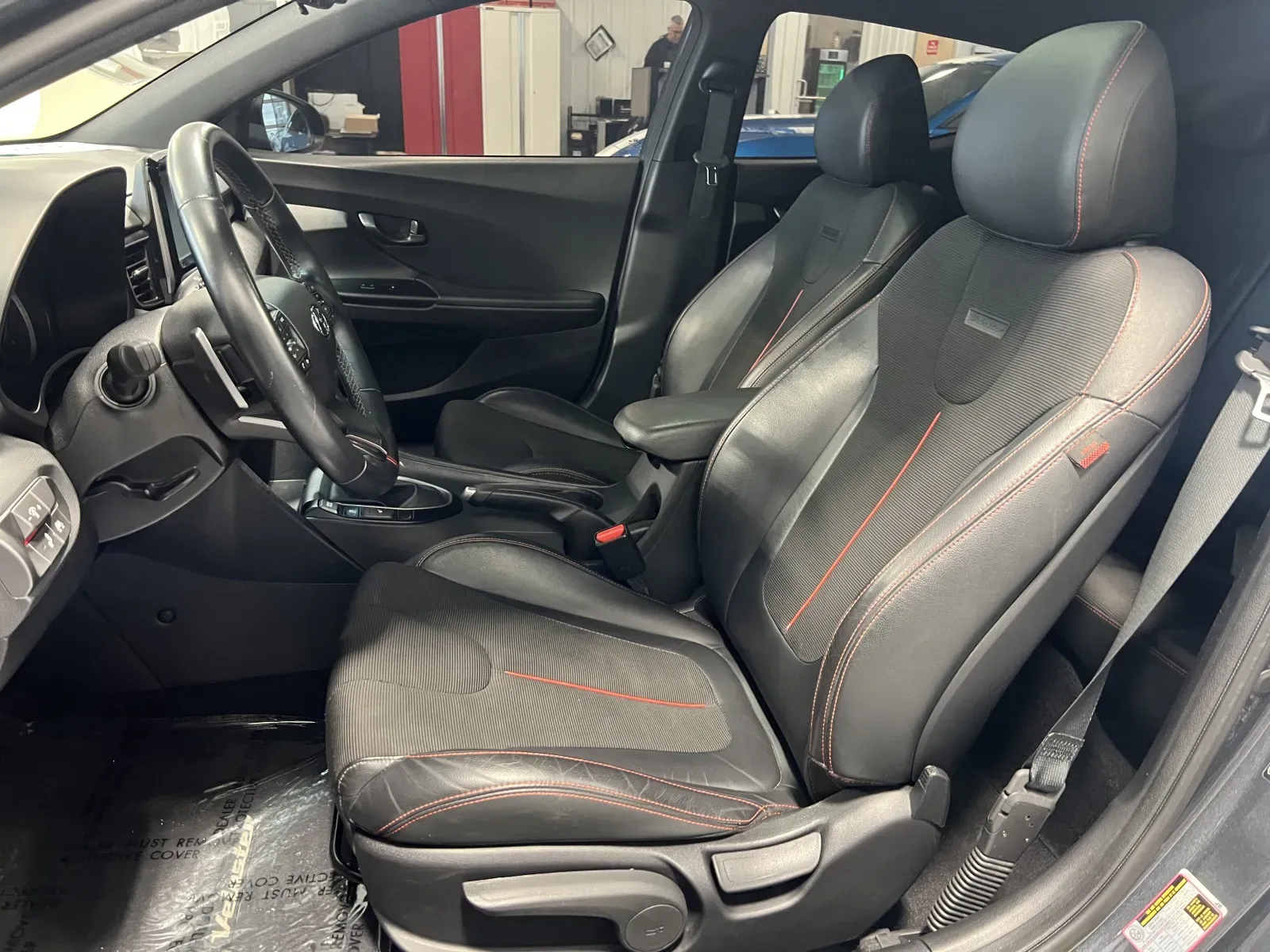 Hyundai Veloster photo 12