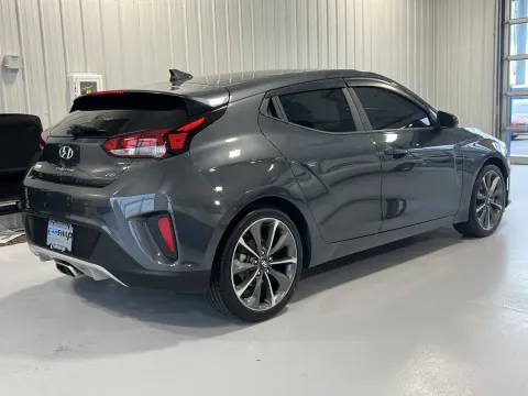 Another view of 2020 Hyundai Veloster 2.0 Premium for sale in Tea, SD at CarSwap