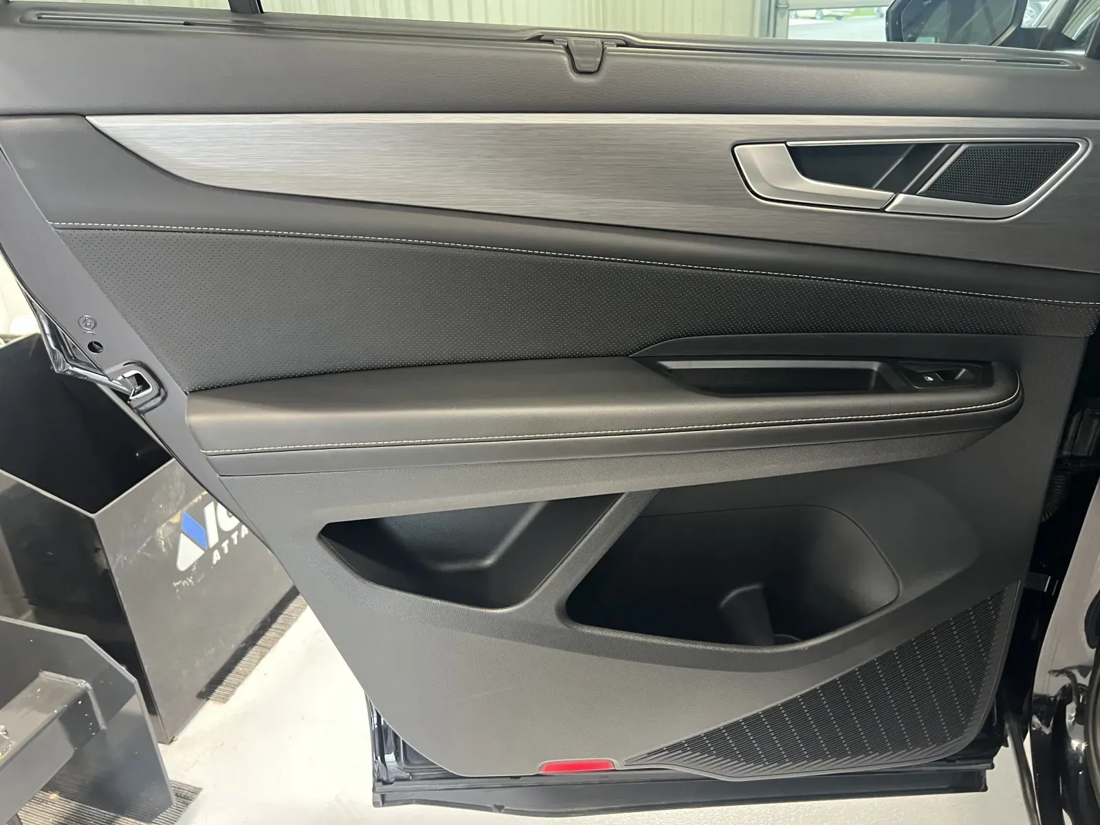 Volkswagen Atlas Cross Sport photo 14