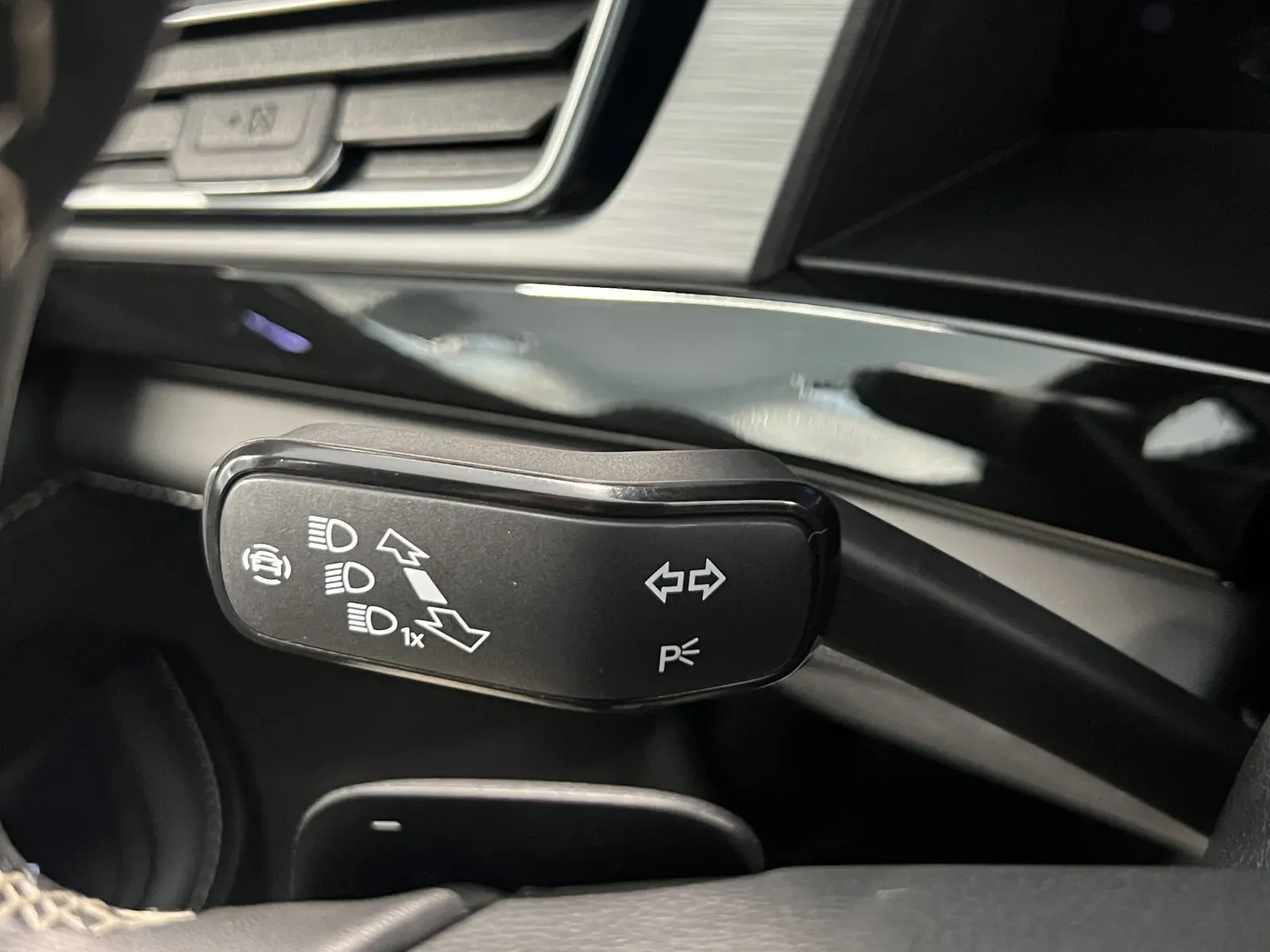 Volkswagen Atlas Cross Sport photo 40