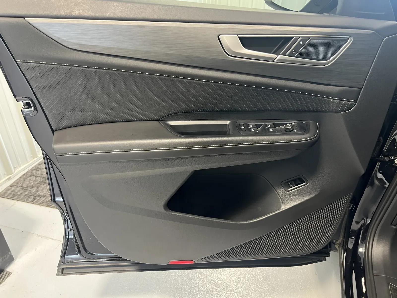 Volkswagen Atlas Cross Sport photo 9