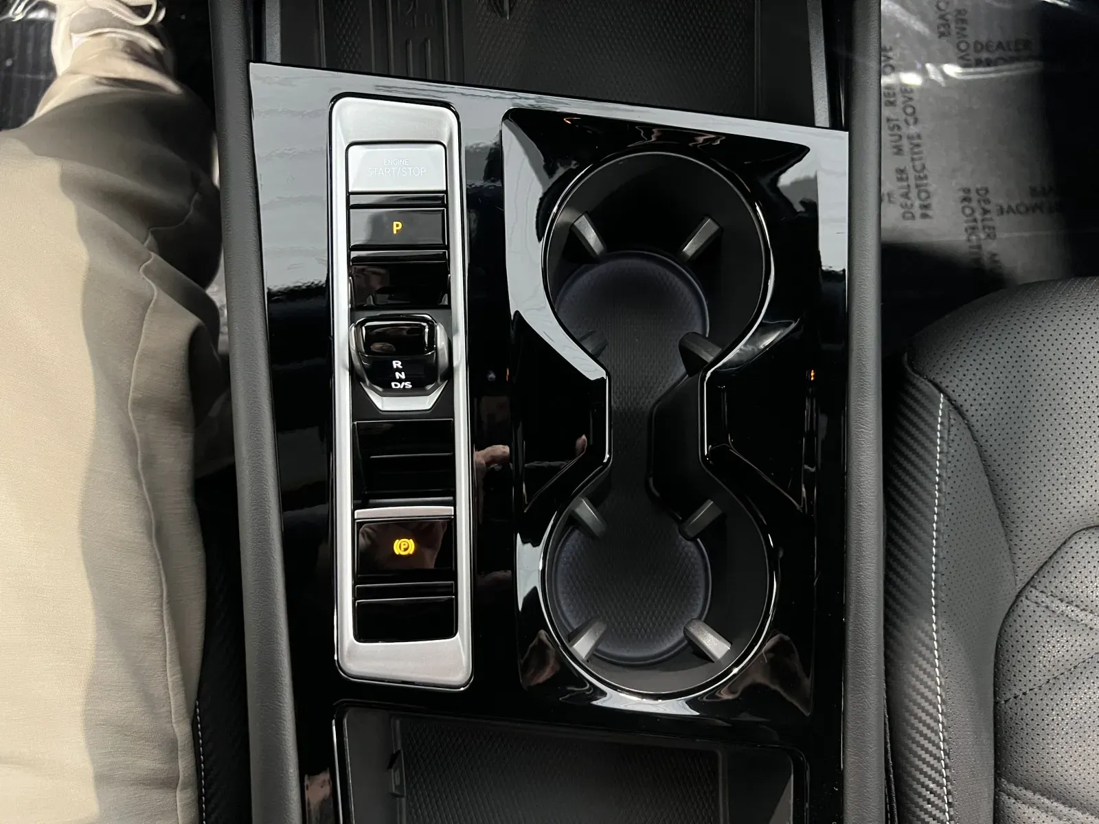 Volkswagen Atlas Cross Sport photo 48