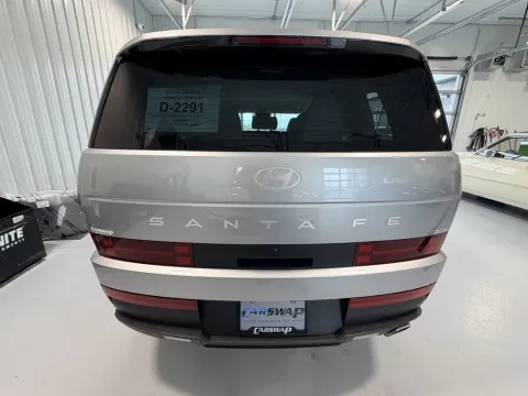 More photos of 2026 Hyundai Santa Fe SEL at CarSwap, SD