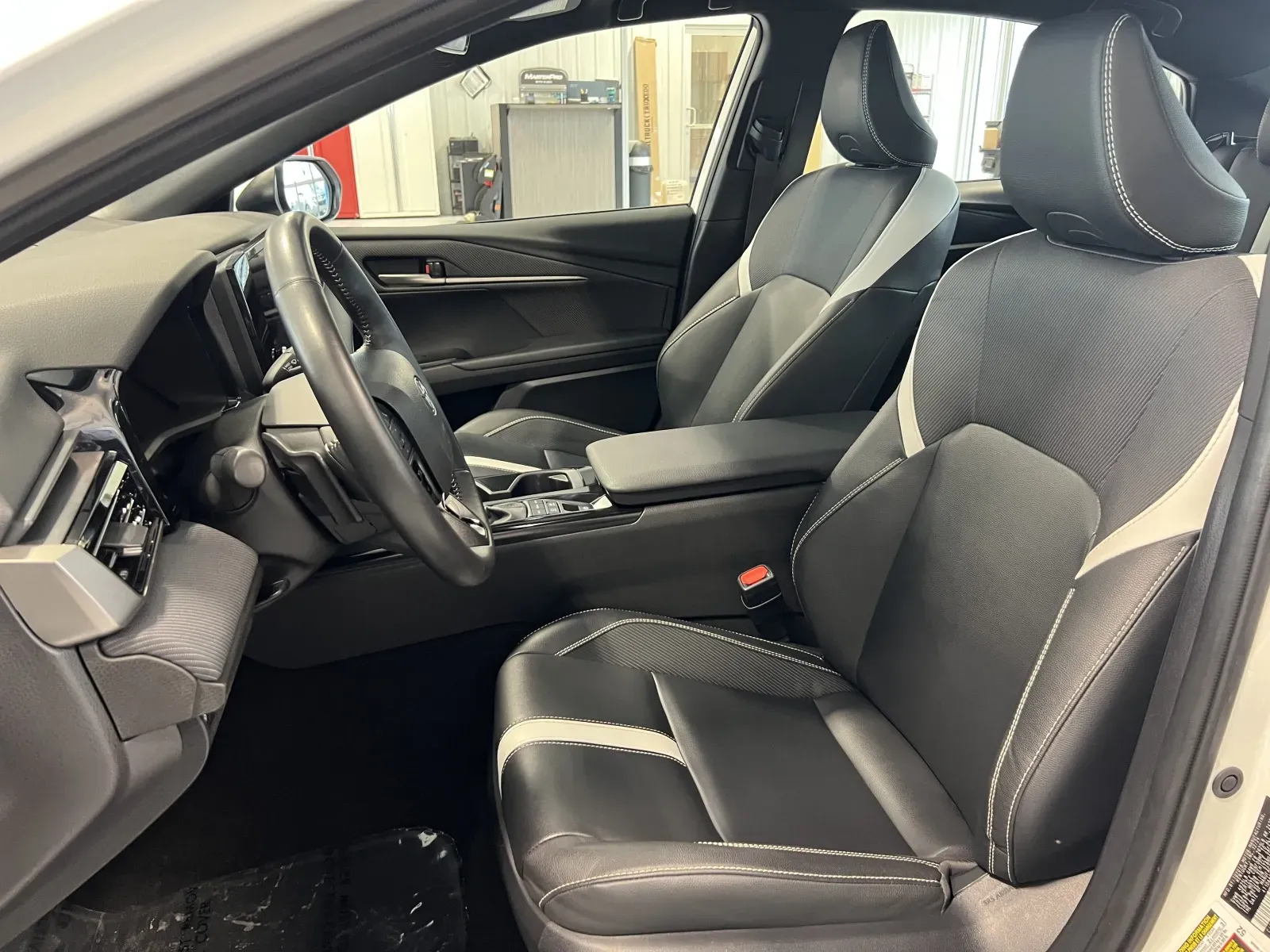 Toyota Camry photo 28