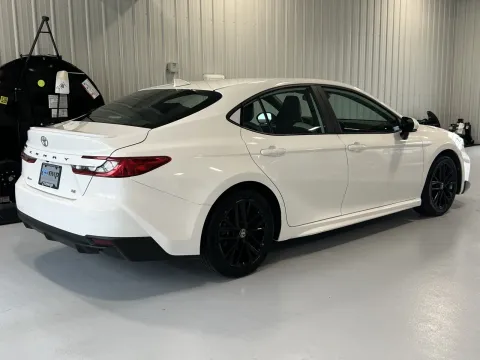 Another view of 2025 Toyota Camry SE for sale in Tea, SD at CarSwap