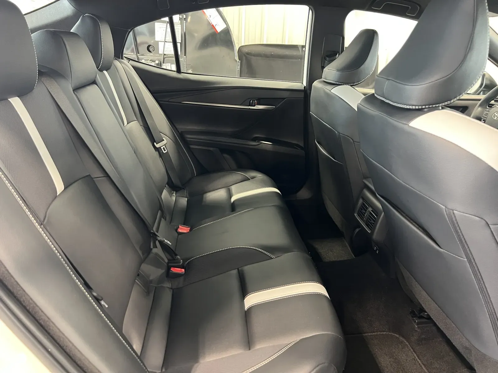 Toyota Camry photo 39