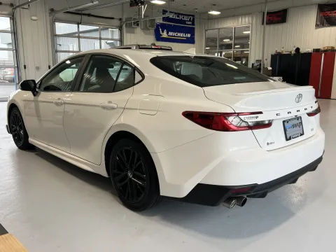More photos of 2025 Toyota Camry SE at CarSwap, SD