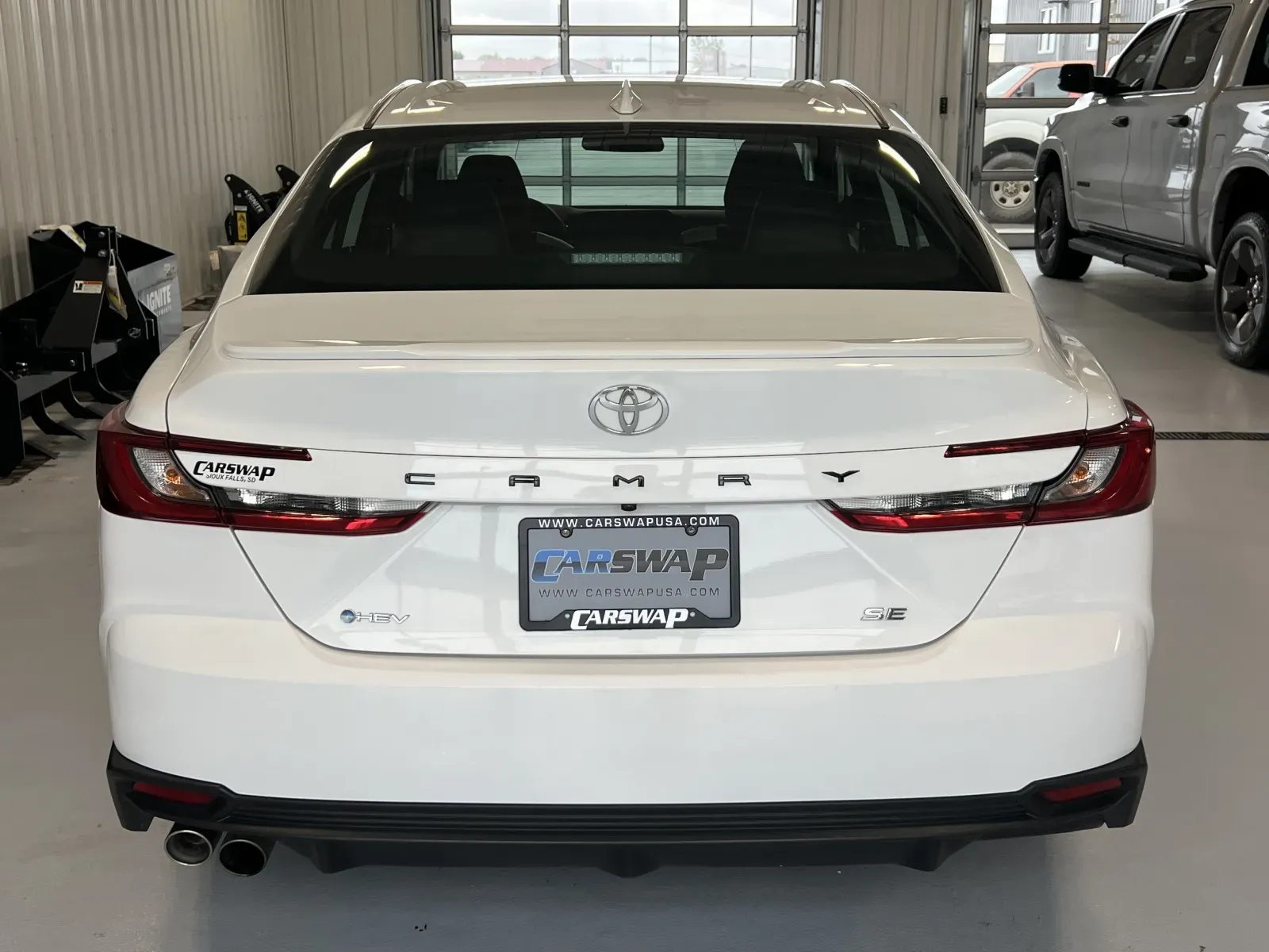 Toyota Camry photo 4