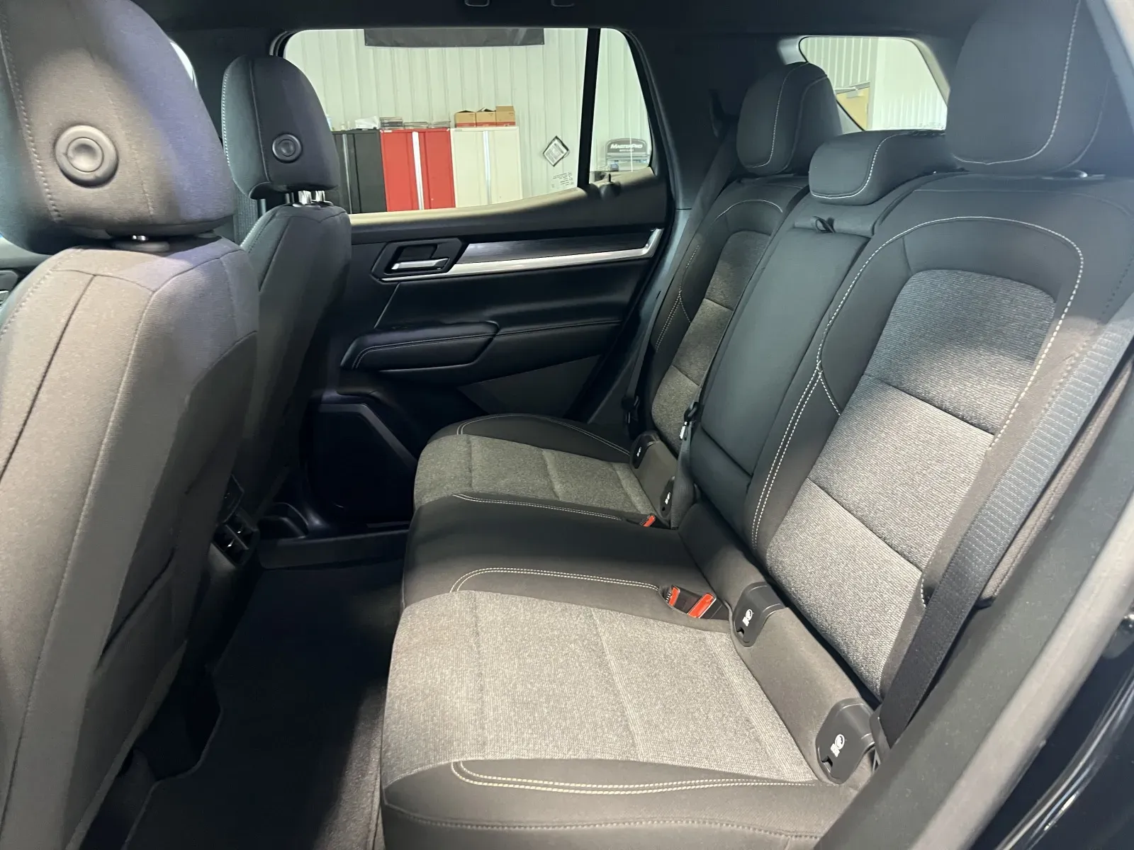 GMC Terrain photo 16