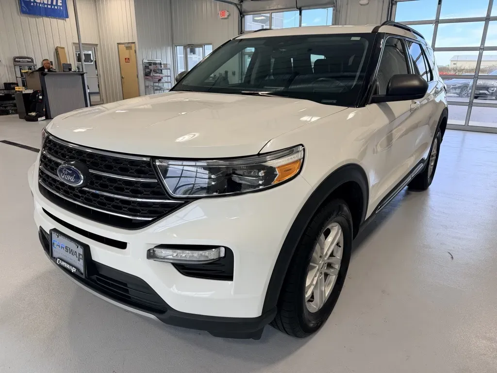 Ford Explorer photo 6