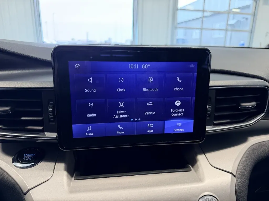 Ford Explorer photo 17
