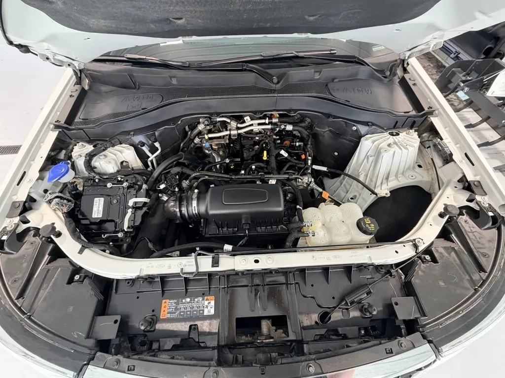 Ford Explorer photo 42