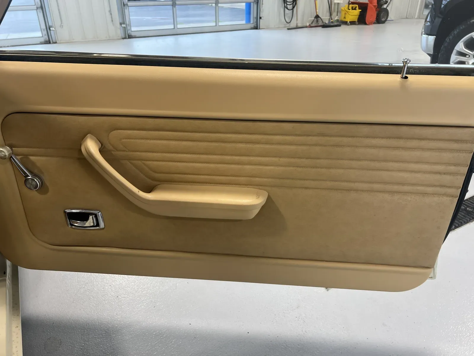 Ford Maverick photo 15
