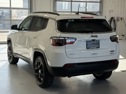 More photos of 2023 Jeep Compass Latitude Lux at CarSwap, SD