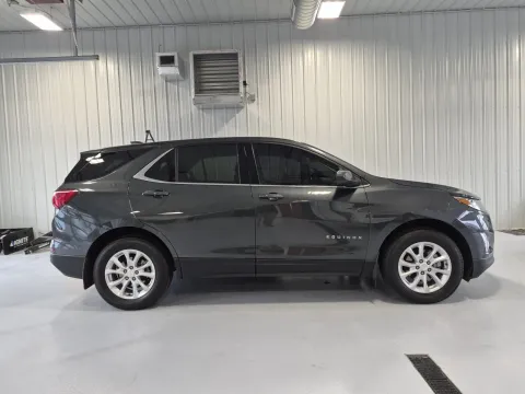 Photos of 2020 Chevrolet Equinox LT for sale in Tea, SD at CarSwap