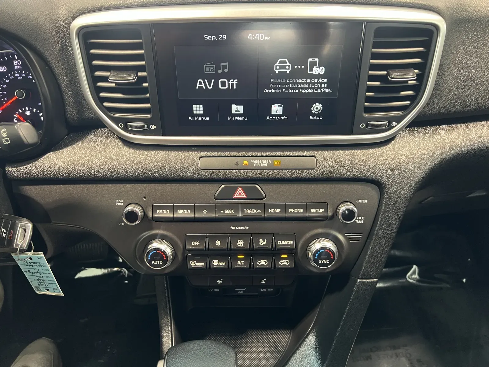 Kia Sportage photo 17