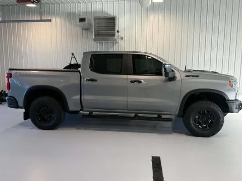 Photos of 2024 Chevrolet Silverado 1500 ZR2 for sale in Tea, SD at CarSwap
